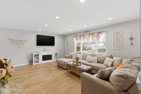 32 Bronia Street Howell NJ 07731