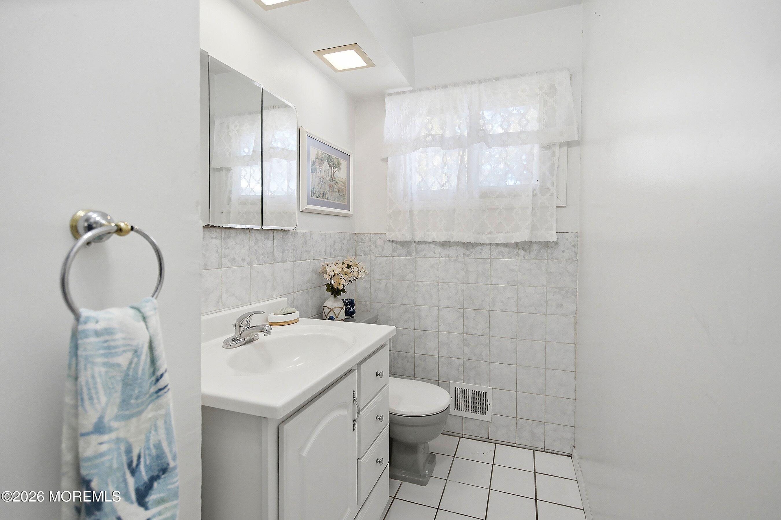 171 Princeton Road Parlin NJ 08859