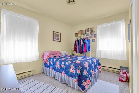 74 Chelsea Drive Whiting NJ 08759