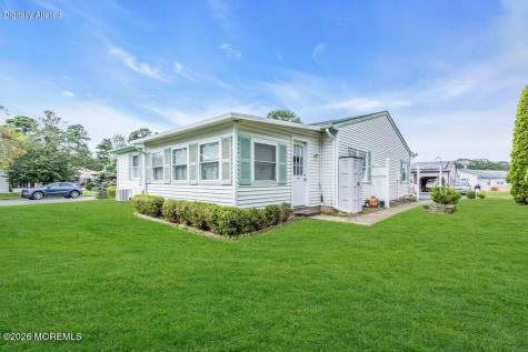 74 Chelsea Drive Whiting NJ 08759