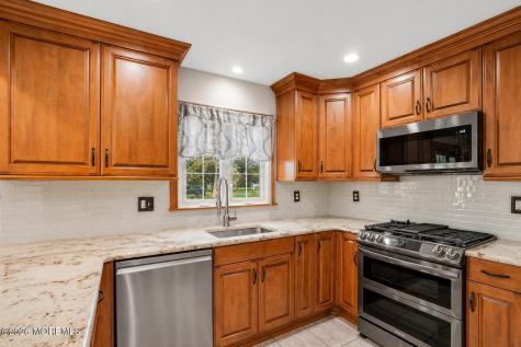 55 Alexandria Drive Manalapan NJ 07726