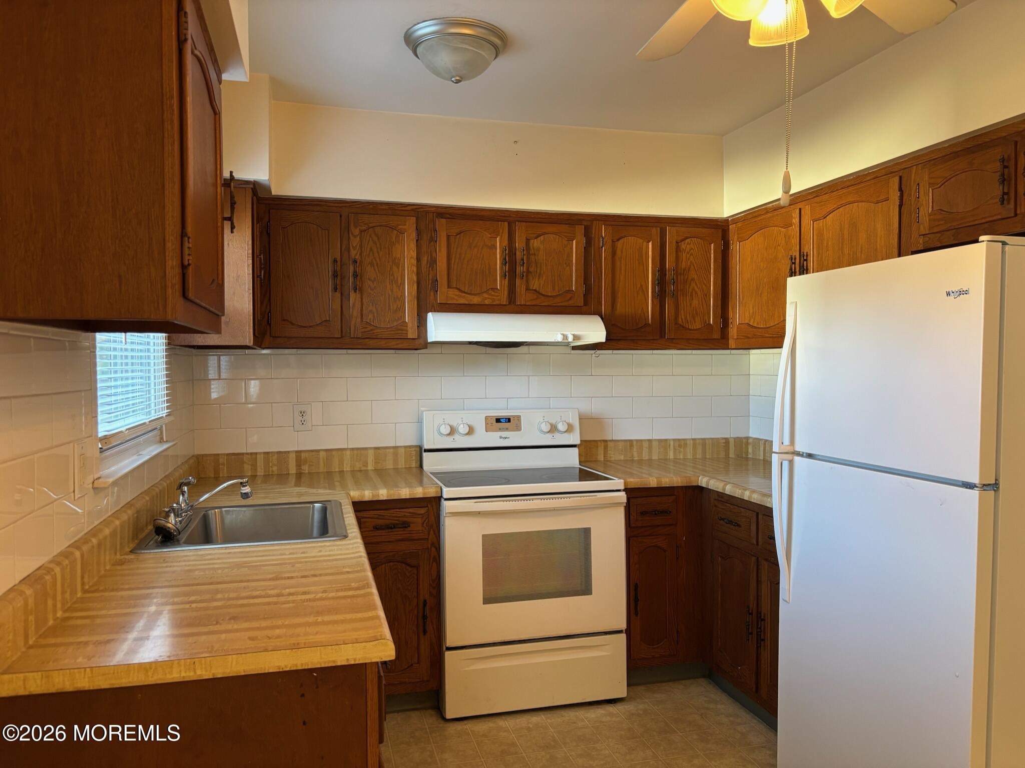 15 Deerfield Drive Whiting NJ 08759