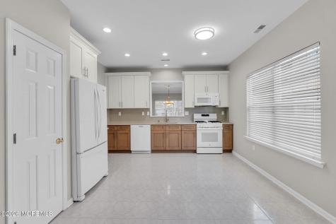 3 Belvedere Drive S Manchester NJ 08759