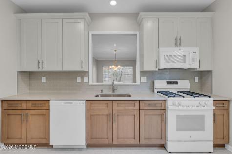 3 Belvedere Drive S Manchester NJ 08759