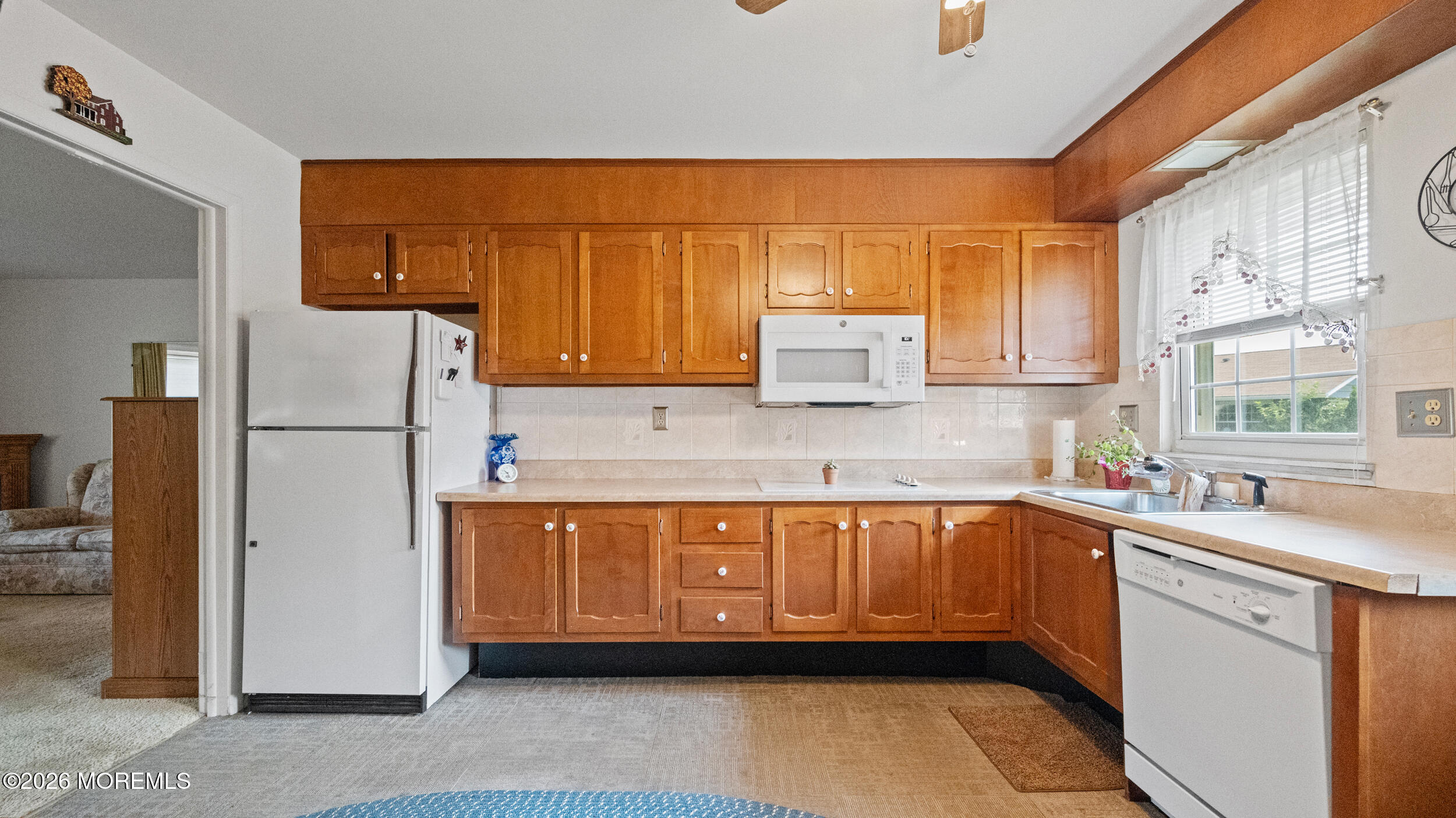 355A Dorchester Drive Lakewood NJ 08701