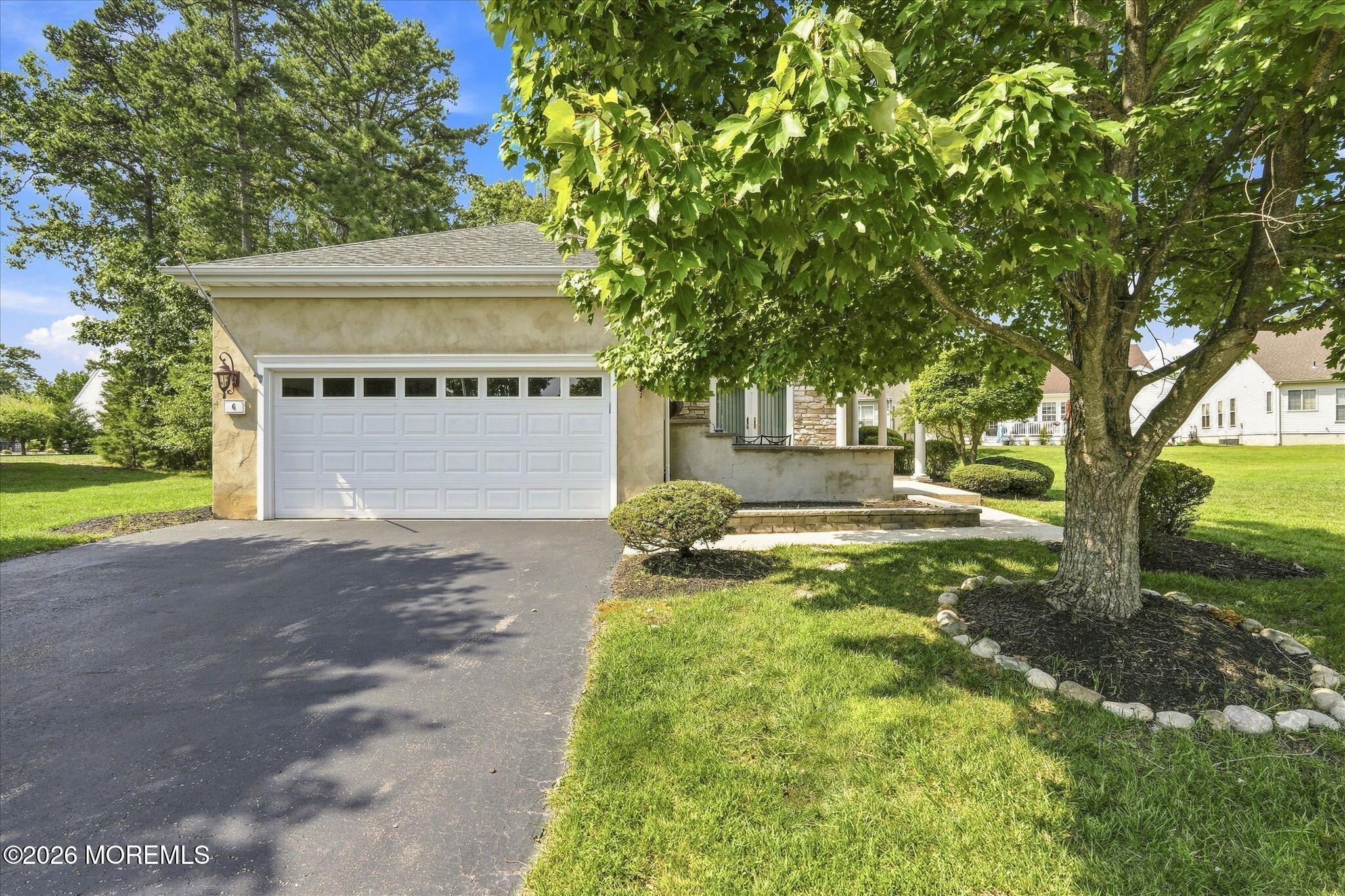 6 Minot Light Court Barnegat NJ 08005