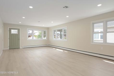 289 Costa Mesa Drive Toms River NJ 08757