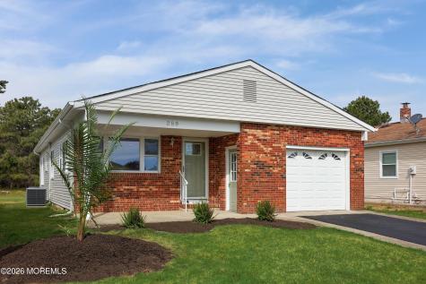 289 Costa Mesa Drive Toms River NJ 08757