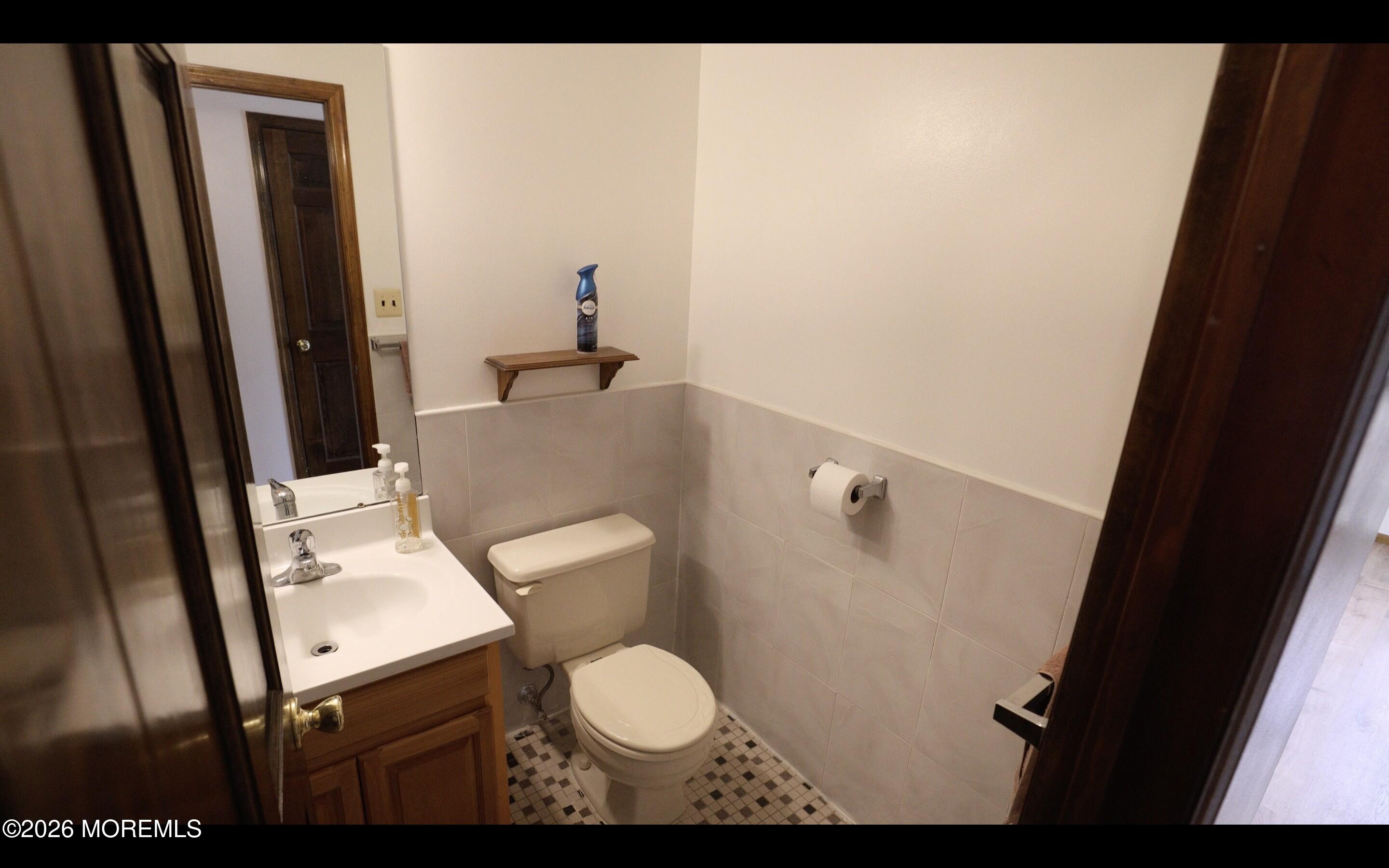3 Jefferson Drive Spotswood NJ 08884