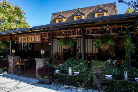 3 Black Point Horseshoe Rumson NJ 07760