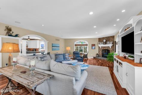294 Monterey Circle Lavallette NJ 08735