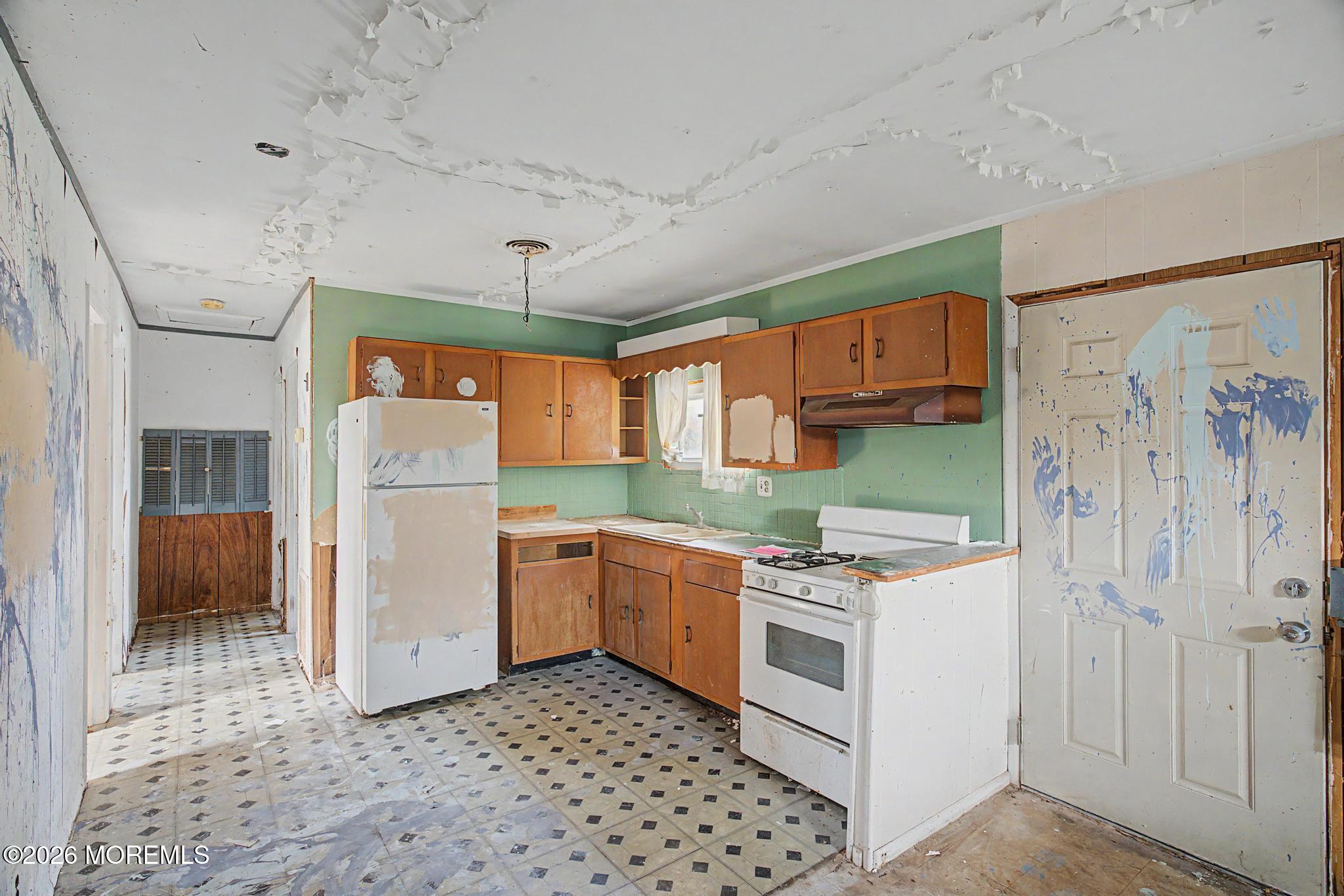 56 W Potomac Drive Little Egg Harbor NJ 08087