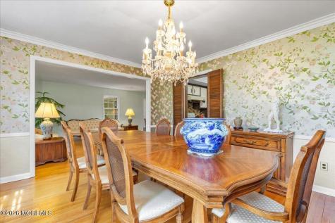 7 Windsor Terrace Holmdel NJ 07733