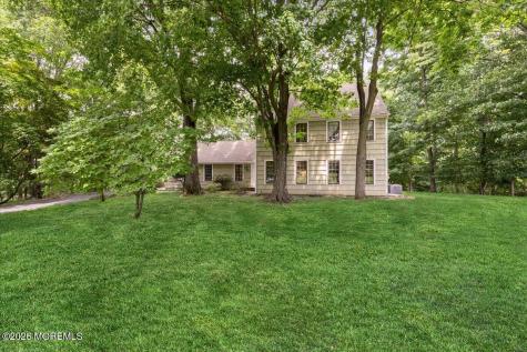 7 Windsor Terrace Holmdel NJ 07733