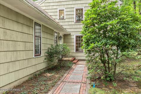 7 Windsor Terrace Holmdel NJ 07733
