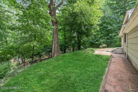 7 Windsor Terrace Holmdel NJ 07733