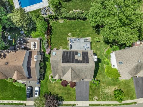 32 Heritage Drive Shrewsbury Boro NJ 07702