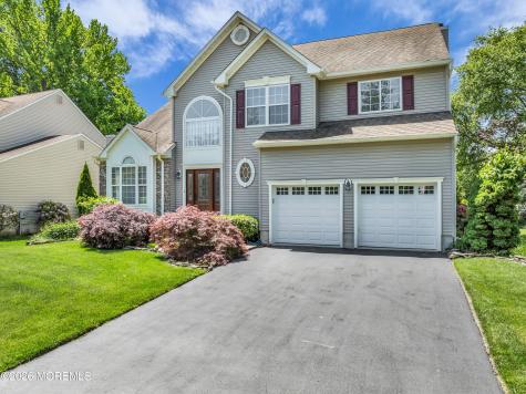32 Heritage Drive Shrewsbury Boro NJ 07702