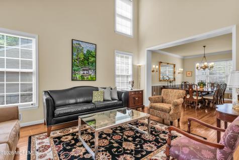 32 Heritage Drive Shrewsbury Boro NJ 07702
