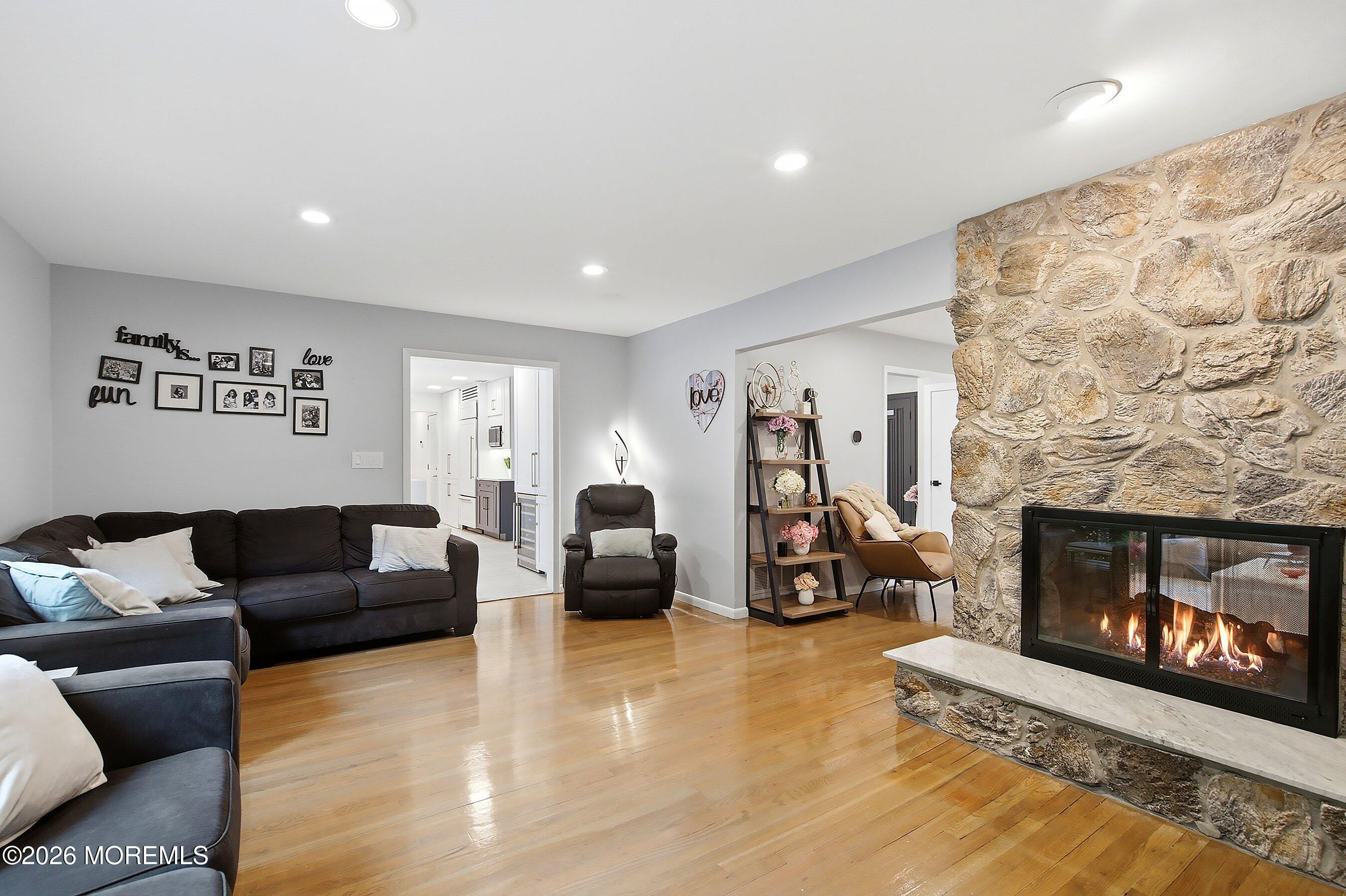 31 Eli Circle Morganville NJ 07751