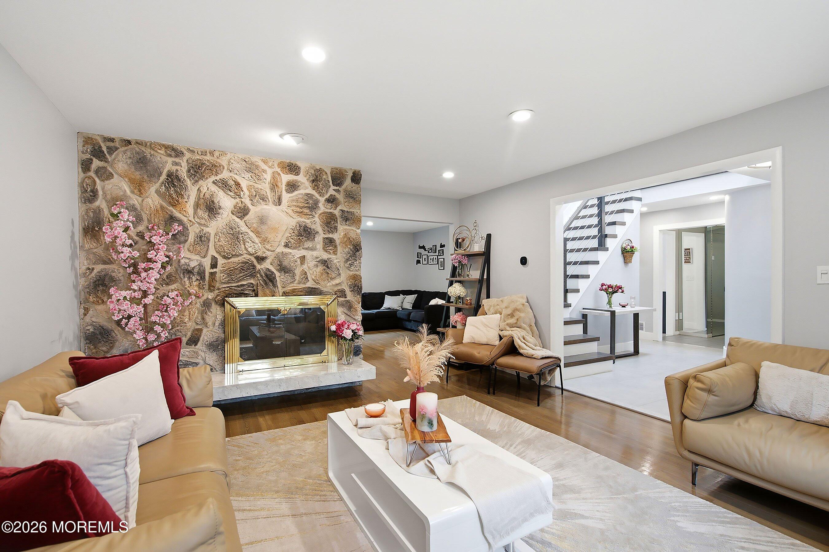 31 Eli Circle Morganville NJ 07751
