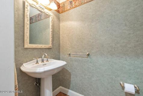 48 Ravine Drive Matawan NJ 07747