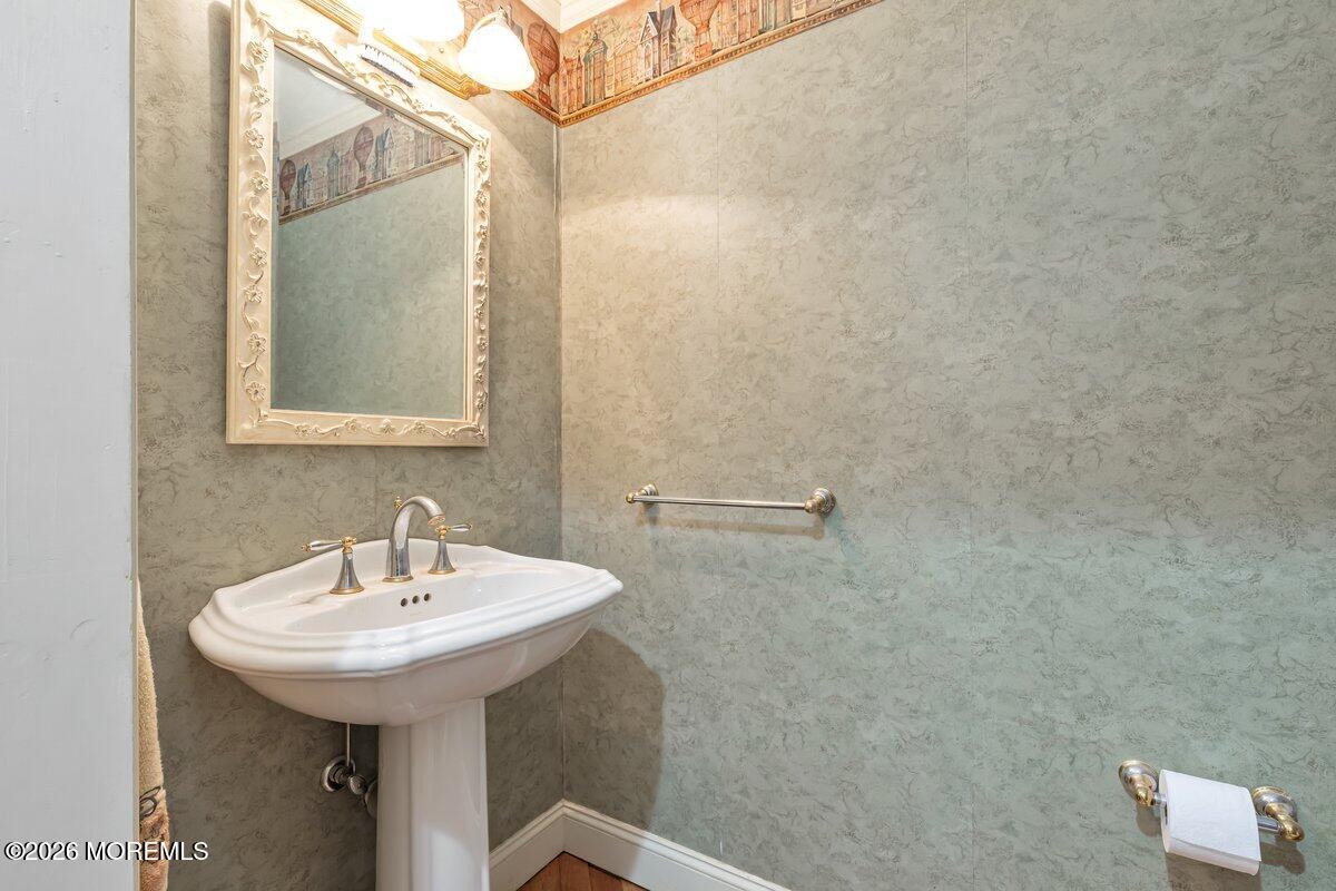 48 Ravine Drive Matawan NJ 07747