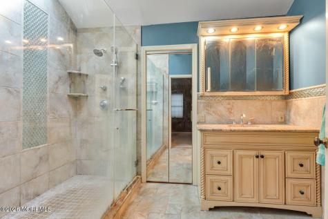 48 Ravine Drive Matawan NJ 07747