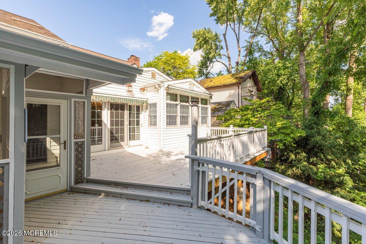 48 Ravine Drive Matawan NJ 07747