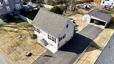 19 Marlin Avenue Pequannock NJ 07440