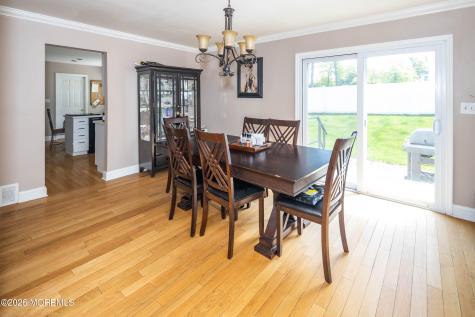 25 Mccue Road Morganville NJ 07751