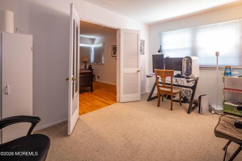 25 Mccue Road Morganville NJ 07751