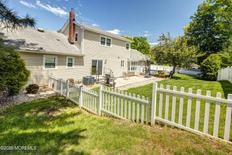 25 Mccue Road Morganville NJ 07751
