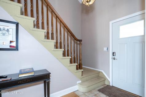 25 Mccue Road Morganville NJ 07751