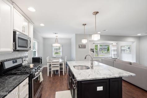 609 Main Street Bayville NJ 08721