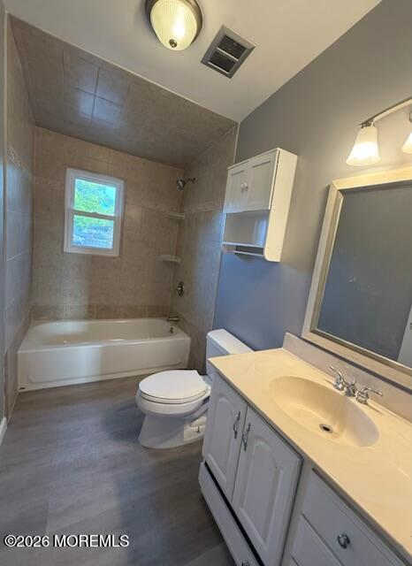 27 Runyon Avenue Freehold NJ 07728