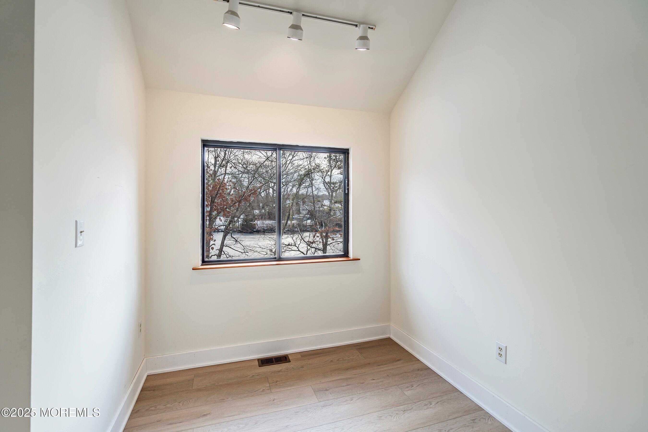 3 Sheila Court Bayville NJ 08721