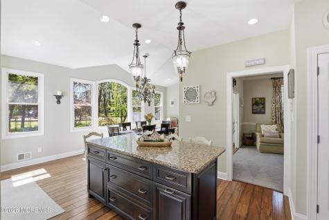 7 Dayna Court Howell NJ 07731