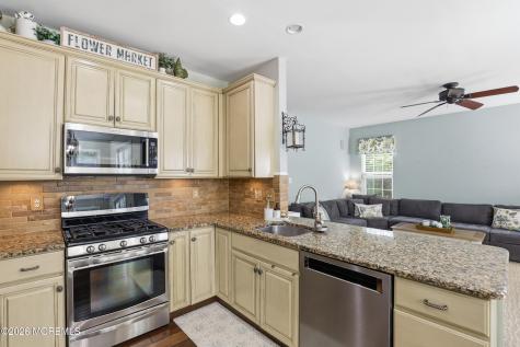 7 Dayna Court Howell NJ 07731