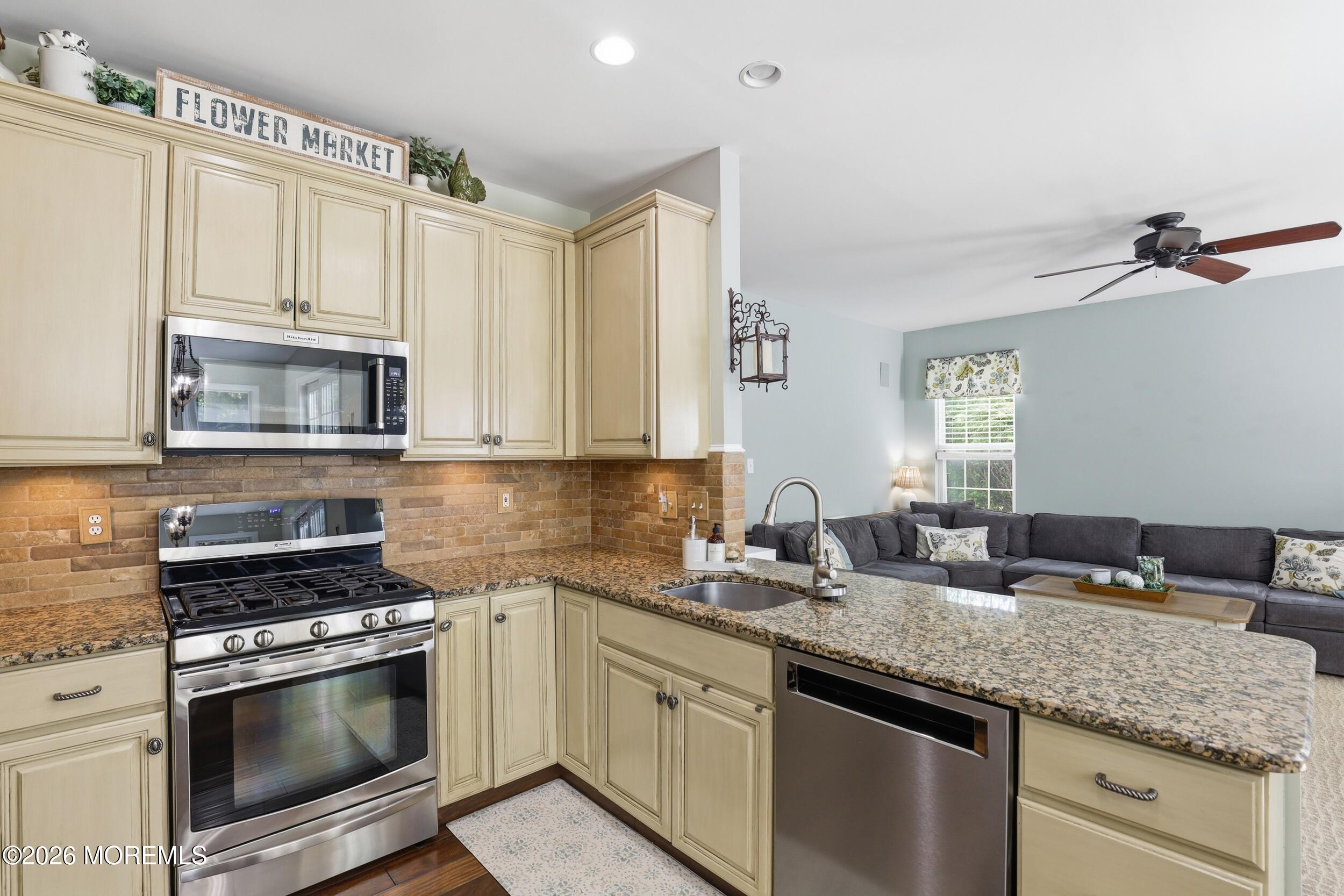 7 Dayna Court Howell NJ 07731