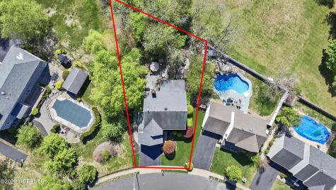 7 Dayna Court Howell NJ 07731