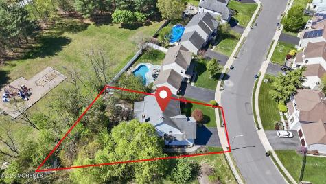 7 Dayna Court Howell NJ 07731