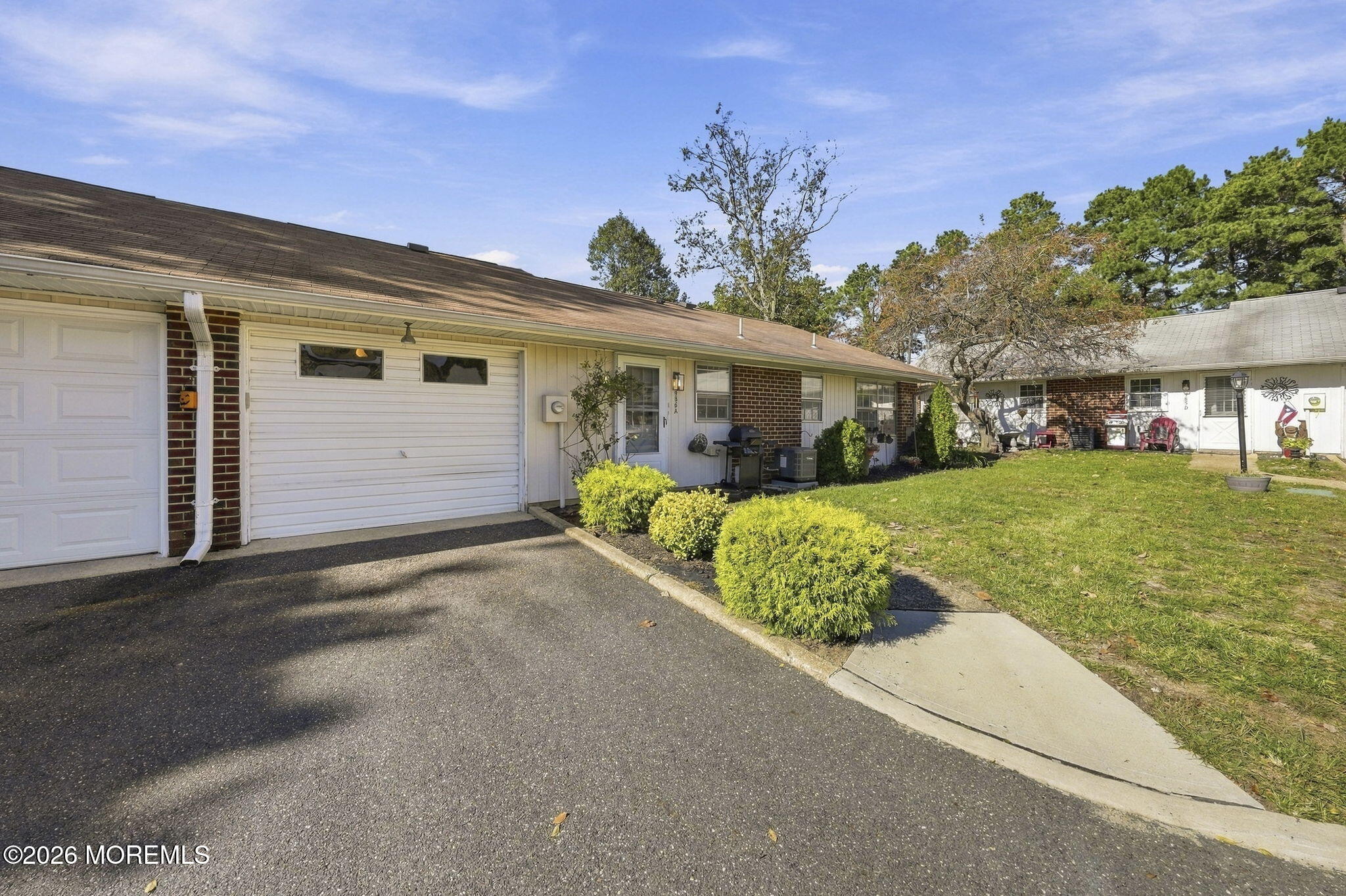 986 Aberdeen Drive Lakewood NJ 08701