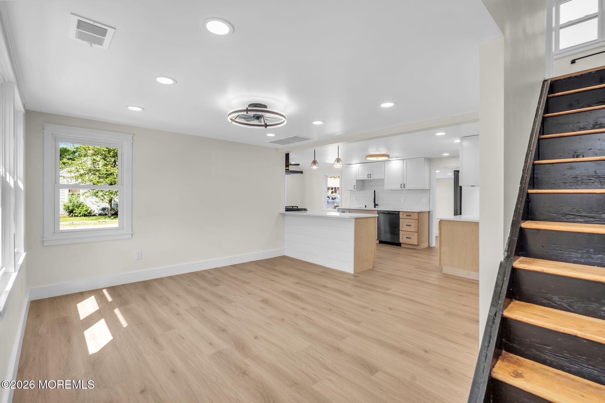 16 Larboard Street Beachwood NJ 08722