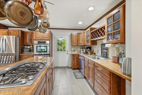 203 Thrush Court Lanoka Harbor NJ 08734