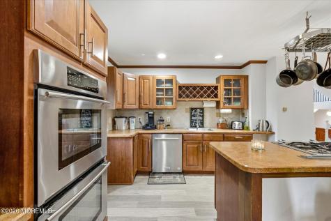 203 Thrush Court Lanoka Harbor NJ 08734