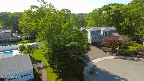 203 Thrush Court Lanoka Harbor NJ 08734