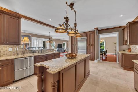 16 Woodhollow Road Colts Neck NJ 07722