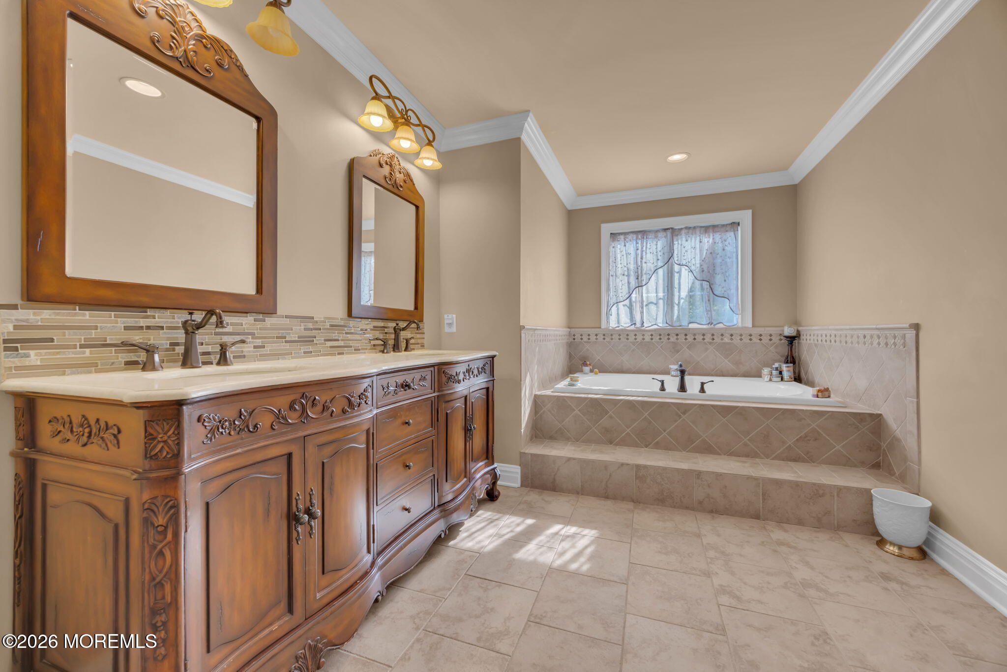 16 Woodhollow Road Colts Neck NJ 07722
