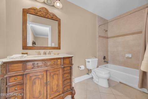 16 Woodhollow Road Colts Neck NJ 07722